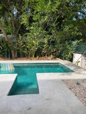 Casa Cemalu 3 bedroom w pool walk to beach